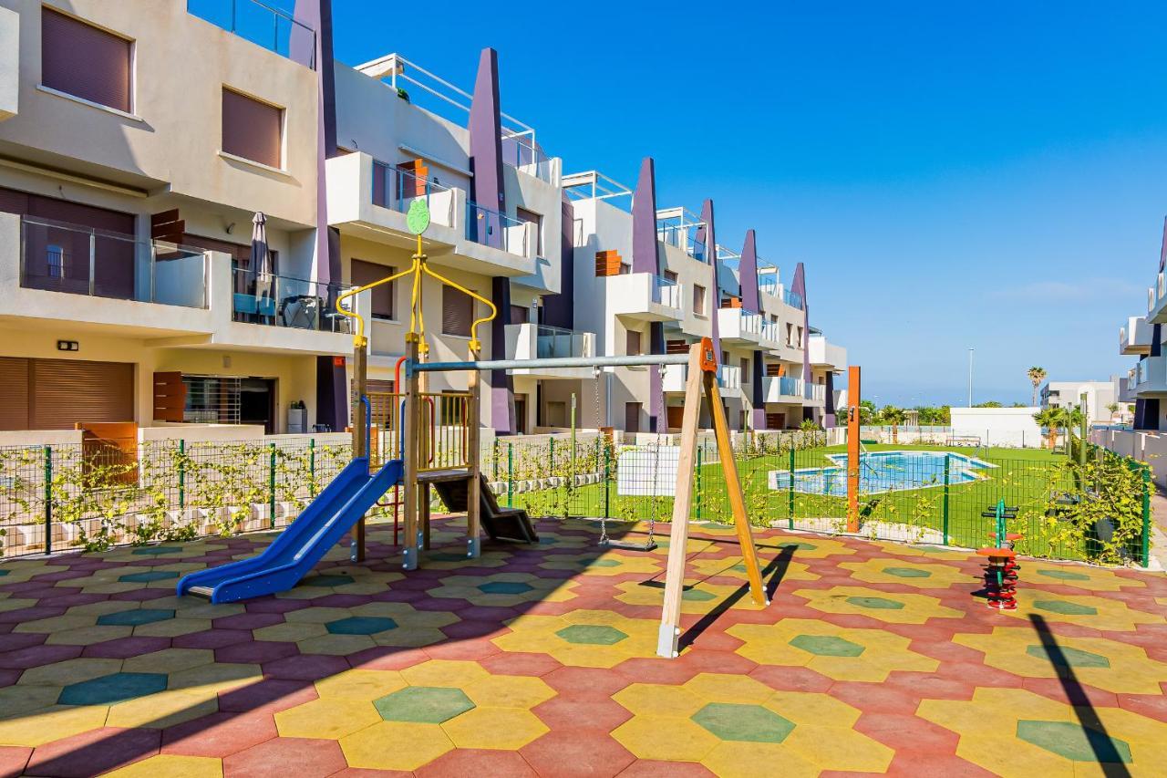 High Class 2 Bedroom Apartment With Underfloor Heating Torre de la Horadada Eksteriør bilde